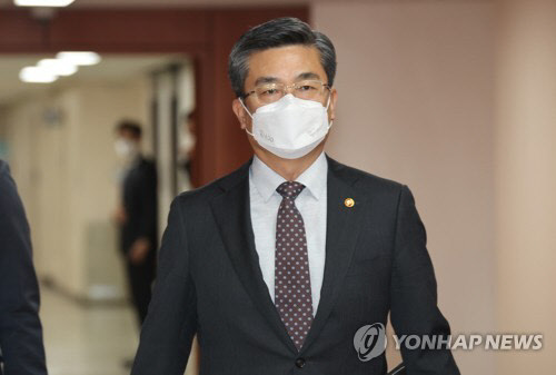 검찰, '서해 공무원 피격' 서욱 전 국방장관 소환.<연합뉴스 자료사진>